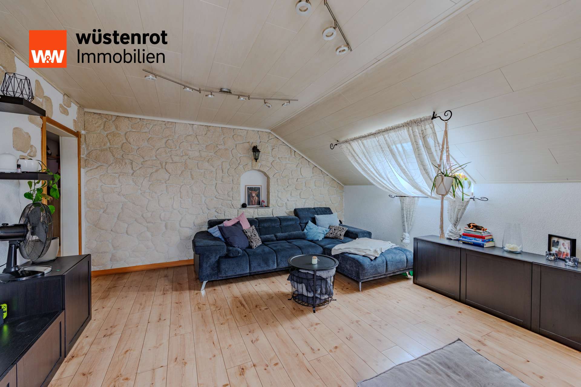 Immobilie in Zell am Harmersbach - **Solide Kapitalanlage im Herzen des Harmersbachtals** - Bild 1