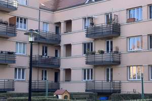 Kapitalanlage: Zwei vermietete 3 Zimmer-Wohnungen nebeneinander mit Balkon 