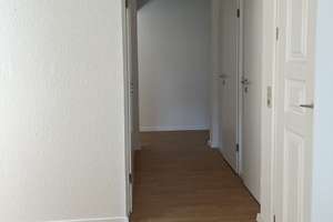 Eindrucksvolle Familienwohnung mit Wintergarten und Balkon in elbnaher Umgebung! – Die vollständige Adresse der Immobilie erhältst du vom Anbieter., 1279 Tolkewitz/Seidnitz-Nord, Dresden – Vorschaubild 15
