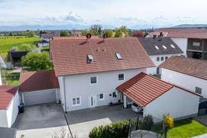 Moderne Doppelhaushälfte mit 135 m² Wohnfläche und Garten – Die vollständige Adresse der Immobilie erhältst du vom Anbieter., 86987 Schwabsoien – Vorschaubild 2