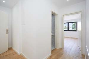 Lichtdurchflutetes Maisonette-Feeling mit Echtholzparkett und großem Balkon – Die vollständige Adresse der Immobilie erhältst du vom Anbieter., 40593 Urdenbach, Düsseldorf – Vorschaubild 7
