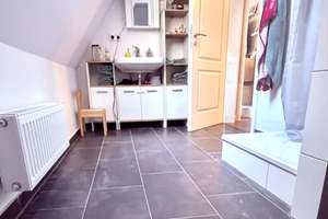 Sanierte 3 Raum Wohnung – Lothringer Straße 25, 42107 Elberfeld, Wuppertal – Vorschaubild 2