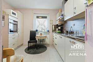 Weitblick. Ruhig. Kuhsee. Charmante 2 ZKB mit Loggia, Stellplatz, Kunststofff., EBK, Lift! – Die vollständige Adresse der Immobilie erhältst du vom Anbieter., 86163 Hochzoll-Süd, Augsburg – Vorschaubild 7