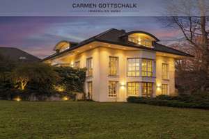 Notartermin vereinbart! Traumhaftes Townhouse auf Parkgrundstück – Die vollständige Adresse der Immobilie erhältst du vom Anbieter., 82319 Starnberg – Vorschaubild 2