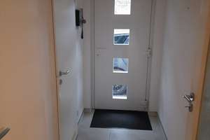 Schönes Reiheneckhaus in Burscheid mit Garten, Pool, Stellplätzen, Garage und PV-Anlage – Die vollständige Adresse der Immobilie erhältst du vom Anbieter., 51399 Burscheid – Vorschaubild 13