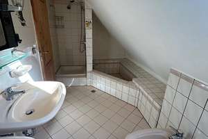 Schönes Einfamilienhaus Nähe Unterbacher See – Die vollständige Adresse der Immobilie erhältst du vom Anbieter., 40627 Unterbach, Düsseldorf – Vorschaubild 23
