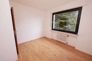 Sehr gepflegte 3,5-Raum-EG-Wohnung mit Balkon im beliebten Essener Südostviertel sucht Nachmieter – Langemarckstr. 262, 45309 Schonnebeck, Essen – Vorschaubild 7