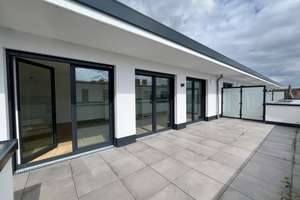 Zweizimmerpenthouse mit großer Dachterrasse , EBK, und TG-Stellplatz in Mainz-Kastel