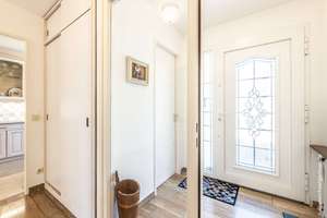 Gepflegtes Reihenmittelhaus mit nahezu uneinsehbarem Garten und Tiefgaragen-Einzelstellplatz – Die vollständige Adresse der Immobilie erhältst du vom Anbieter., 81929 Englschalking, München – Vorschaubild 6
