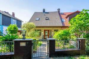 Perfektes zu Hause für die ganze Familie mit Einliegerwohnung - direkt am Wald – Die vollständige Adresse der Immobilie erhältst du vom Anbieter., 13505 Konradshöhe, Berlin – Vorschaubild 4
