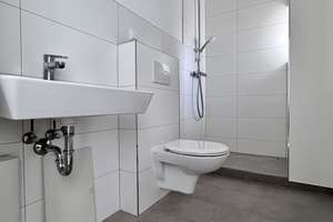 Nähe Fiedelerplatz: Perfekt sanierte 3-Zi.-Whg. im soliden Altbau. ERSTBEZUG! – Die vollständige Adresse der Immobilie erhältst du vom Anbieter., 30519 Döhren, Hannover – Vorschaubild 9