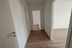 Helle 3-Zi. mit Balkon, Wanne & Laminat in ruhiger Lage!  – Würzburger Straße 36 C, 9130 Sonnenberg, Chemnitz – Vorschaubild 19