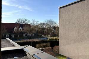 Für Individualisten:
Architektenhaus
mit Dreifachgarage
in Thannhausen – Die vollständige Adresse der Immobilie erhältst du vom Anbieter., 86470 Thannhausen – Vorschaubild 16