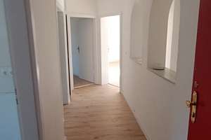 3  Zi - Whg - Küche Bad Balkon Eichtalstr. BS
