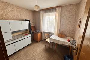 Einfamilienhaus mit Keller in ruhiger Lage – Die vollständige Adresse der Immobilie erhältst du vom Anbieter., 94486 Osterhofen – Vorschaubild 10
