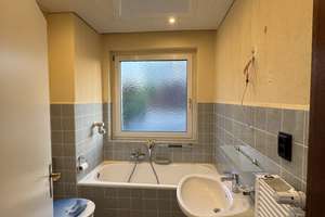 Helle und großzügige 3-Zimmer Wohnung mit Garage, nur 3 min zur Bushaltestelle.  – In der Steinbreite 91, 30455 Davenstedt, Hannover – Vorschaubild 19