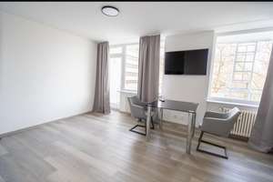 Stylish Oasis in the Heart of Frankfurt - Quiet, Green & Newly Renovated – Die vollständige Adresse der Immobilie erhältst du vom Anbieter., 60313 Innenstadt, Frankfurt am Main – Vorschaubild 5