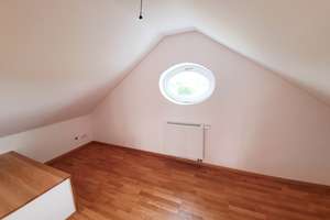 Exklusive 4-Zimmer-Wohnung - mit Einbauküche- hochwertig ausgestattet! – Die vollständige Adresse der Immobilie erhältst du vom Anbieter., 9119 Kapellenberg, Chemnitz – Vorschaubild 18