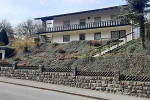 Einfamilienhaus mit Einliegerwohnung mit Potenzial - Umbaumöglichkeiten – Passau – Vorschaubild 1