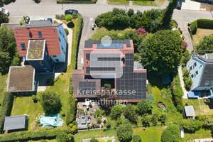 Energieautark wohnen - 90 Solarmodule für höchste Effizienz!