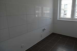 DG-Wohnung mit Süd-Loggia, FBH, SP sowie Bad mit Wanne, Dusche & Fenster! – Anton Flettner Str. 15, 14542 Werder (Havel) – Vorschaubild 4