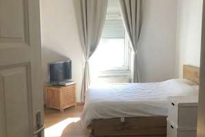 Schöne 3 Zimmer Wohnung mit Einbauküche im Herzen von Wiesbaden