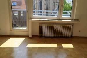 Charmante, sonnige 1-Zi.-Wohnung  mit Dachterrasse in Oberhausen-Altstadt zu vermieten