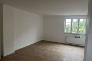 Erstbezug nach Modernisierung *Baudenkmal* Reihenmittelhaus mit Garten – 39118 Reform, Magdeburg – Vorschaubild 11