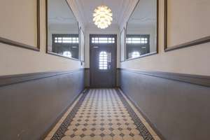 Rarität im Kiez: Hochwertige Dachgeschoss-Maisonette im Simon-Dach-Kiez – Die vollständige Adresse der Immobilie erhältst du vom Anbieter., 10249 Friedrichshain, Berlin – Vorschaubild 2
