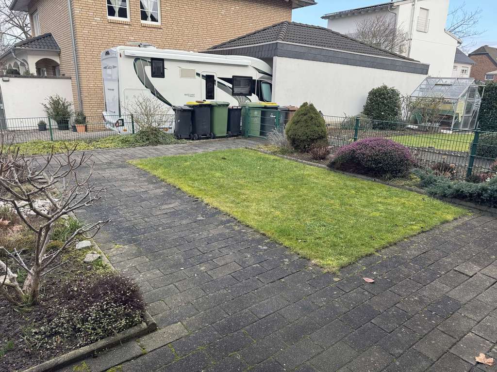Immobilie in Niederkassel - Ranzel - Großzügiges Mittelhaus mit schönem Garten und ruhiger Lage! - Bild 2