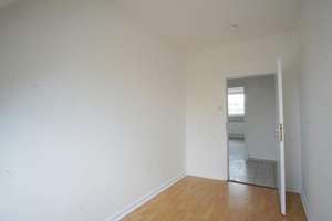 + tolle Wohnung in ruhiger Lage in Neudorf + – Fraunhoferstraße 33, 47057 Neudorf-Süd, Duisburg – Vorschaubild 6