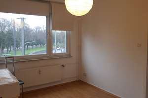 Exklusive 3-Zimmer-Wohnung mit Balkon und EBK in Köln – Eifelstraße 2, 50677 Neustadt/Süd, Köln – Vorschaubild 10
