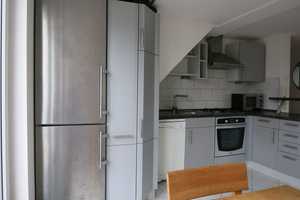 Traumhaft helle 3 Zi. Galerie-Wohnung, EBK, 11 qm SW Balkon, toller Blick über München.  – Waisenhausstraße 15, 80637 München – Vorschaubild 21