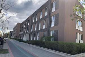 Großzügige 4- Zimmer Wohnung mit EBK und Balkon! – Lange-Feld-Straße 71, 30559 Kirchrode, Hannover – Vorschaubild 1
