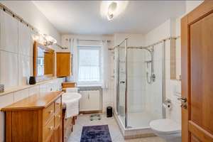 Möbliert: Maisonette mit Garten – Wohnen wie im Haus – Die vollständige Adresse der Immobilie erhältst du vom Anbieter., 81549 Balanstraße-West, München – Vorschaubild 8