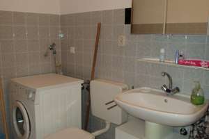 Stilvolle, geräumige und sanierte 1-Zimmer-Wohnung mit Balkon und Einbauküche in Regensburg – Merkurstr. 16, 93051 Kumpfmühl-Ziegetsdorf-Neuprüll, Regensburg – Vorschaubild 10