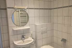 3-ZW mit großer Küche - nah zum Main - ideal für Studenten-WG! – Ysenburgstr. 2a, 97082 Zellerau, Würzburg – Vorschaubild 7