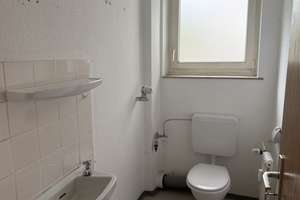 3-Zimmer-Wohnung in Kassel mit 106 Quadratmetern Wohnfläche
 – Die vollständige Adresse der Immobilie erhältst du vom Anbieter., 34125 Fasanenhof, Kassel – Vorschaubild 9