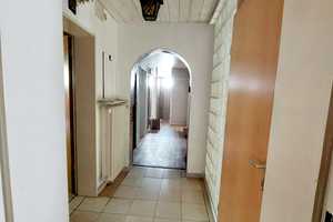SCHÖNE LAGE AM WALDRAND - Freistehendes 1-2 Fam. Haus mit 2 Garagen in Thaleischweiler-Fröschen – Südwestpfalz (Kreis) – Vorschaubild 10