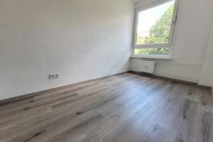 Schöne 5-Zimmer-Wohnung mit Balkon! – Spinozastr. 3, 45279 Freisenbruch, Essen – Vorschaubild 6