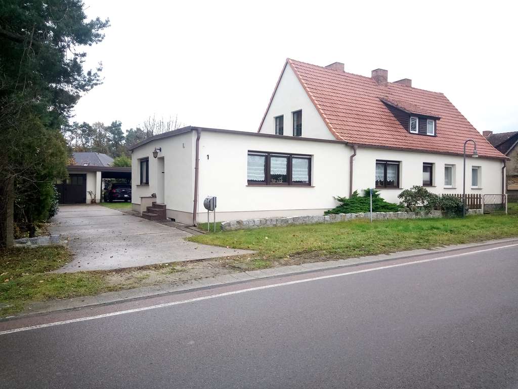 Immobilie in Jessen (Elster) - Charmantes Reihenhaus mit 4 Zimmern in Klöden - Bild 0