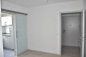 Helle, neuwertige 2-Zimmer-Wohnung mit Tageslichtbad, Balkon und EBK in Nürnberg-Erlenstegen – Oedenberger Straße 136, 90491 Erlenstegen, Nürnberg – Vorschaubild 3