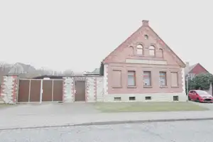 Ab aufs Dorf, Wohnhaus Denkmal (115 m²) + ehem. Tischler-Werkstatt+ Hof+ Garten+ Areal 615 m² ? – Quedlinburger Straße 19, 6458 Harz (Kreis) – Vorschaubild 1