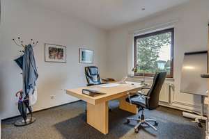 Arbeiten und Wohnen unter einem Dach!
273 qm Gewerbe-/Wohn-/Nfl. und Parkplätze zentral in Itzehoe! – Die vollständige Adresse der Immobilie erhältst du vom Anbieter., 25524 Itzehoe – Vorschaubild 7
