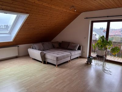 Helle 4-Zimmer DGW mit Balkon und Stellplatz