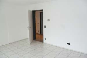 Ein schöne WG-Zimmer in Uni-Nähe – Am Schneppenberg 2a, 57076 Geisweid, Siegen – Vorschaubild 4