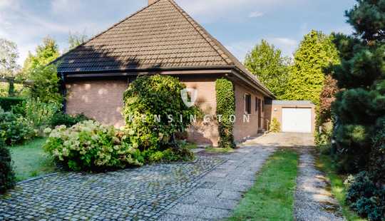 Bild von Freistehendes Einfamilienhaus mit Potenzial in begehrter Sackgassenlage von Oberneuland