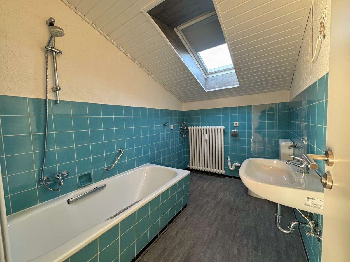 Immobilie in Rheine - Zweifamilienhaus in Rheine-Dutum - Gepflegtes Zuhause mit Südgarten und Pool! - Bild 0