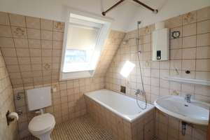 Flexibles Wohnen: Ideal als Ein- oder Zweifamilienhaus! Plus kleiner Einliegerwohnung! – Die vollständige Adresse der Immobilie erhältst du vom Anbieter., 45289 Burgaltendorf, Essen – Vorschaubild 10
