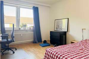 Ihr neues Zuhause in Stellingen -Eimsbüttel: großzügig, gepflegt und sofort zum Wohlfühlen – Die vollständige Adresse der Immobilie erhältst du vom Anbieter., 22527 Stellingen, Hamburg – Vorschaubild 5